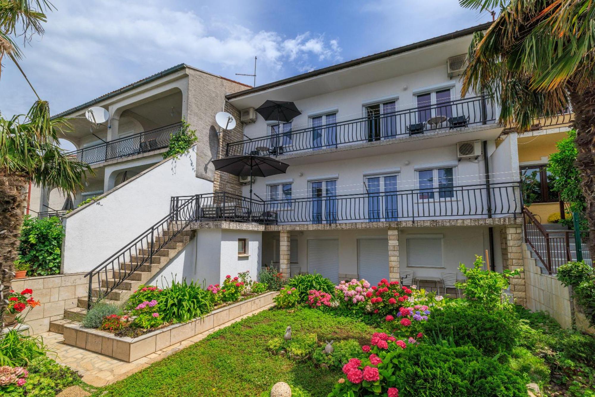 Apartment Adria Crikvenica Exteriör bild
